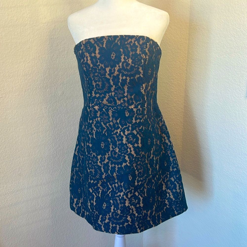 Keepsake the Label "Every Way Lace" Mini Dress Blue and Nude ~ Size Large